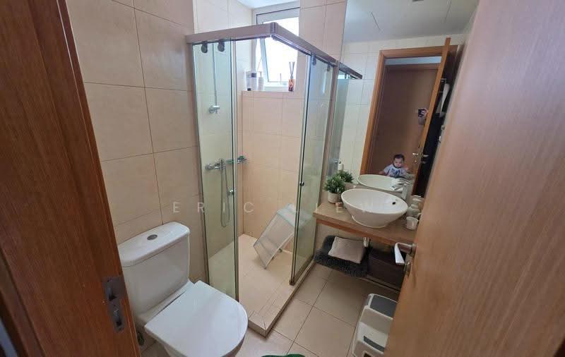 Icon, 10 Gopeng Street, Chinatown / Tanjong Pagar, 2 Bedrooms, 1,281 sqft, Apartment For Sale, by Eric Liew, 500246458 - Bathroom - PropertyGuru.com.sg