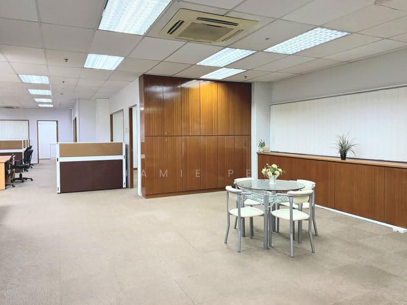 Crystal Time Building, 16 Tannery Lane, Macpherson / Potong Pasir, 2,925 sqft, Light Industrial (B1) For Rent, by Jamie Peh, 500246475 - Interior - CommercialGuru.com.sg