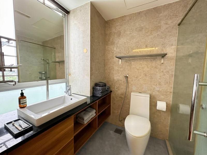 Waterfront Key, 778 Bedok Reservoir Road, Bedok / Upper East Coast, 2 Bedrooms, 893 sqft, Condominium For Sale, by Veann Lee 李慧瑜, 500246476 - Bathroom - PropertyGuru.com.sg