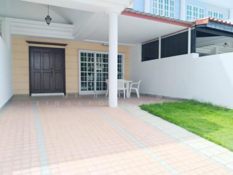 24 Jln angin laut (Expo mrt), Bedok / Upper East Coast, Room Rental, 127 sqft, Terraced House For Rent, by Wendy, 500246477 - Exterior - PropertyGuru.com.sg