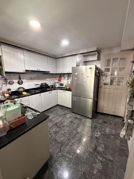 Escada View, 53 Lengkong Empat, Eunos / Geylang / Paya Lebar, 3 Bedrooms, 1,200 sqft, Condominium For Sale, by Ng Daniel, 500246488 - Kitchen - PropertyGuru.com.sg