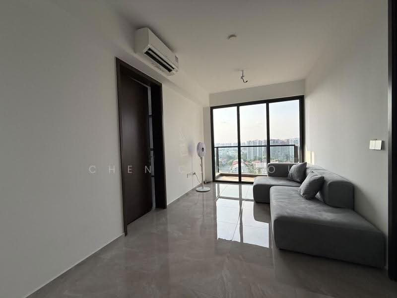 Tembusu Grand, 94 Jalan Tembusu, East Coast / Marine Parade, 2 Bedrooms, 667 sqft, Condominium For Sale, by Chen Cun You, 500246493 - Living Room - PropertyGuru.com.sg