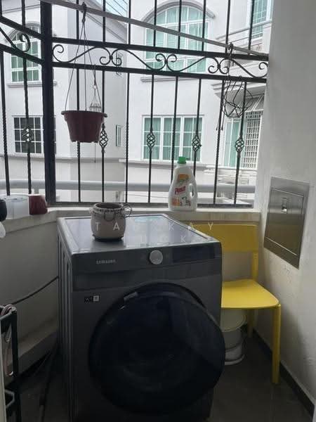 Eastwood Green, 10 Eastwood Road, Bedok / Upper East Coast, 3 Bedrooms, 1,173 sqft, Condominium For Sale, by Tan Kay Tuck, 500246496 - yard - PropertyGuru.com.sg