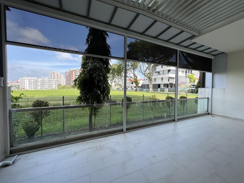 Naung Residence, 1 Jalan Naung, Hougang / Punggol / Sengkang, 2 Bedrooms, 904 sqft, Apartment For Sale, by Clement Cheng, 500246518 - Balcony - PropertyGuru.com.sg