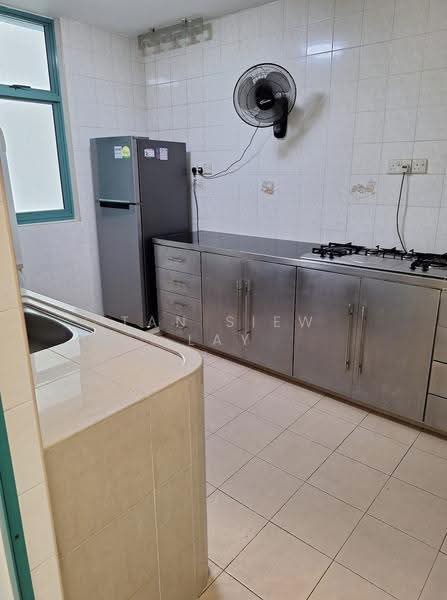 481 Segar Road, 481 Segar Road, Dairy Farm / Bukit Panjang / Choa Chu Kang, Room Rental, 150 sqft, HDB Flat For Rent, by Tan Siew Lay, 500246527 - Kitchen - PropertyGuru.com.sg