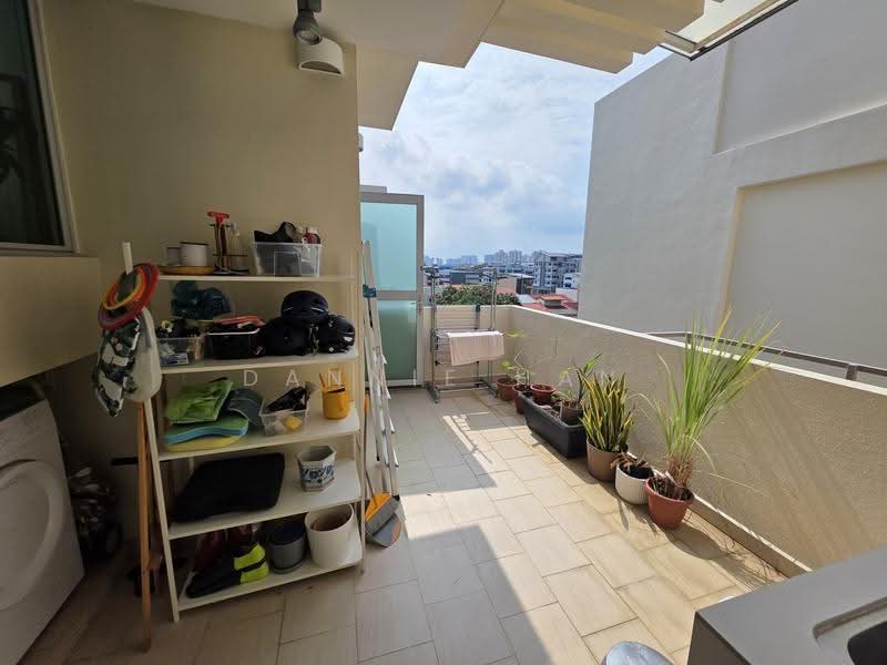 The Amery, 18 Lorong K Telok Kurau, East Coast / Marine Parade, 6 Bedrooms, 2,315 sqft, Condominium For Sale, by Dannie Han, 500246533 - Balcony - PropertyGuru.com.sg