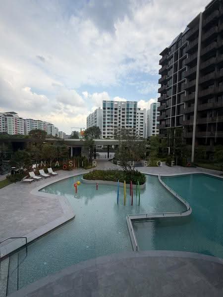 Norwood Grand, Admiralty / Woodlands, 4 Bedrooms, 1,335 sqft, Condominium For Sale, by Nasir Eusof, 500246535 - Pool - PropertyGuru.com.sg