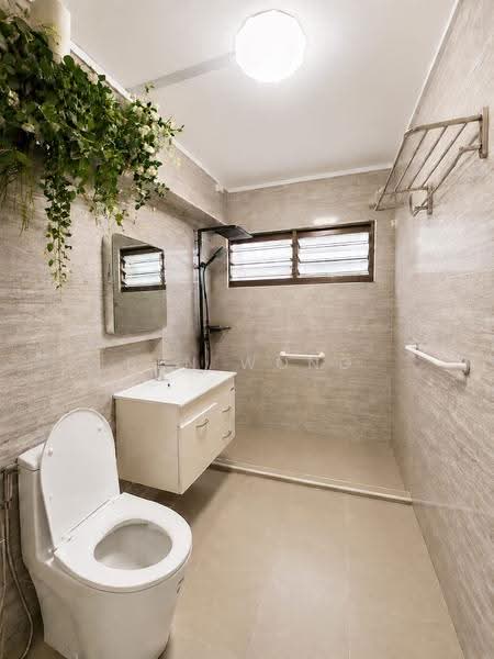 870 Woodlands Street 81, 870 Woodlands Street 81, Admiralty / Woodlands, 4 Bedrooms, 1,432 sqft, HDB Flat For Sale, by Ben Wong, 500246537 - Bathroom - PropertyGuru.com.sg