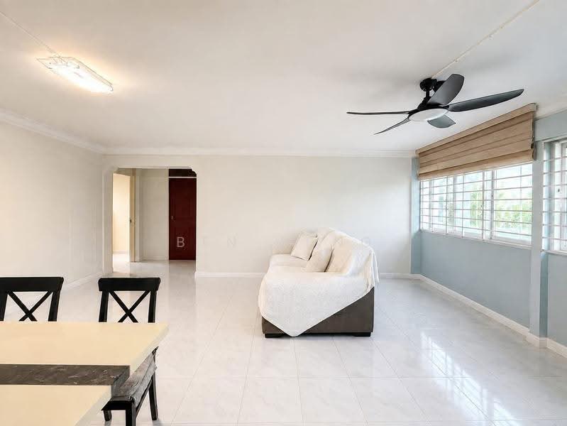 870 Woodlands Street 81, 870 Woodlands Street 81, Admiralty / Woodlands, 4 Bedrooms, 1,432 sqft, HDB Flat For Sale, by Ben Wong, 500246537 - Living Room - PropertyGuru.com.sg