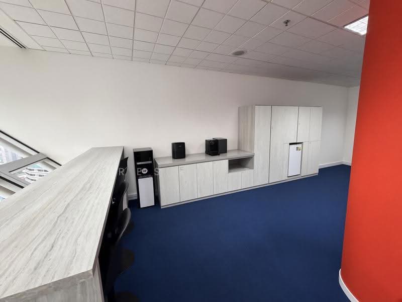 The Concourse, 300 Beach Road, Beach Road / Bugis / Rochor, 1,819 sqft, Office For Rent, by Preston Tan, 500246540 - Interior - CommercialGuru.com.sg