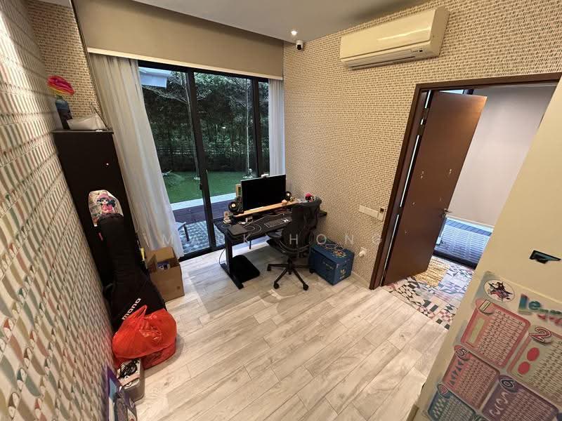 d'Leedon (Former Farrer Court), 13 Leedon Heights, 5 Bedrooms, 4,908 sqft, Condominium For Rent, by Mark Hong, 500246541 - Study - PropertyGuru.com.sg