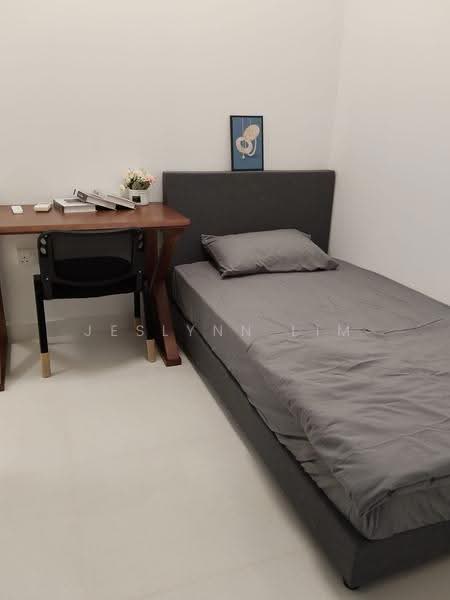 E Maisons (The Maisons), 28 Braddell Road, Macpherson / Potong Pasir, Room Rental, 100 sqft, Apartment For Rent, by Jeslynn Lim, 500246546 - Bedroom - PropertyGuru.com.sg