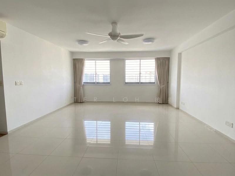 308B Punggol Walk, 308B Punggol Walk, Hougang / Punggol / Sengkang, 3 Bedrooms, 1,206 sqft, HDB Flat For Rent, by Peter Loh 彼得, 500246551 - Living Room - PropertyGuru.com.sg
