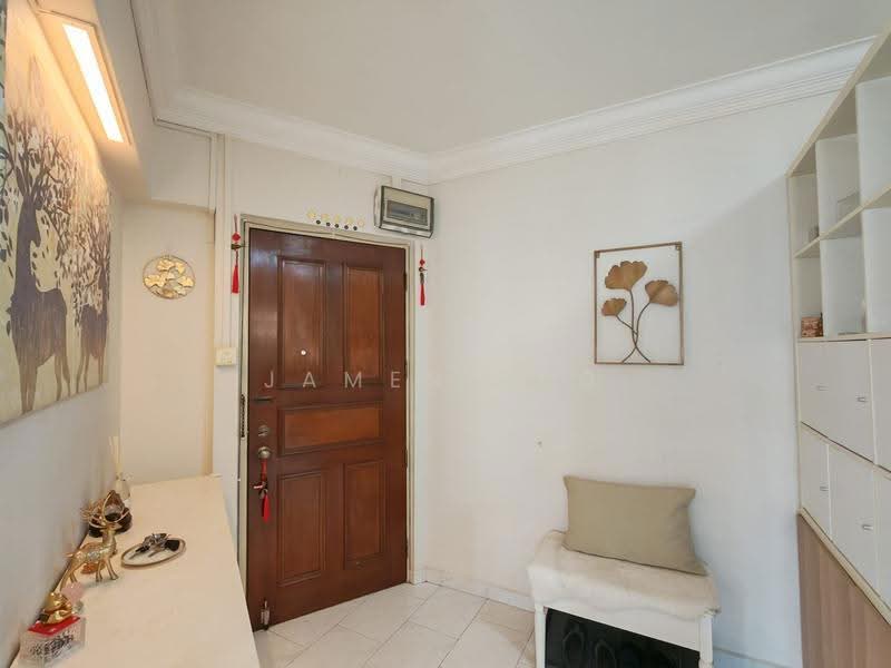 218 Choa Chu Kang Central, 218 Choa Chu Kang Central, Dairy Farm / Bukit Panjang / Choa Chu Kang, 3 Bedrooms, 1,270 sqft, HDB Flat For Sale, by James Yeo, 500246561 - Entrance - PropertyGuru.com.sg