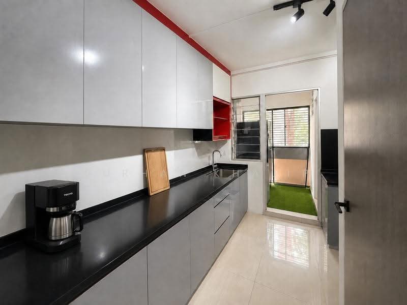 737 Woodlands Circle, 737 Woodlands Circle, 3 Bedrooms, 980 sqft, HDB Flat For Sale, by Burhan Khalip, 500246567 - Kitchen - PropertyGuru.com.sg