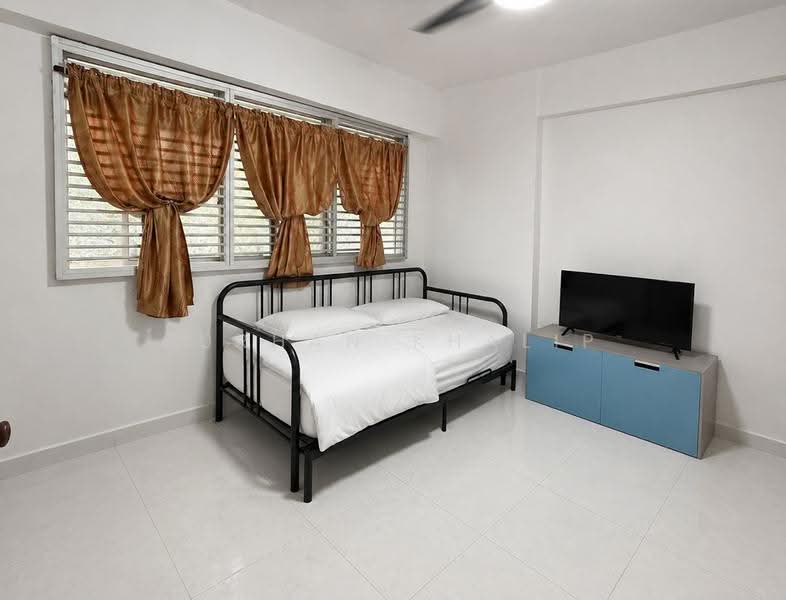 737 Woodlands Circle, 737 Woodlands Circle, 3 Bedrooms, 980 sqft, HDB Flat For Sale, by Burhan Khalip, 500246567 - Bedroom - PropertyGuru.com.sg