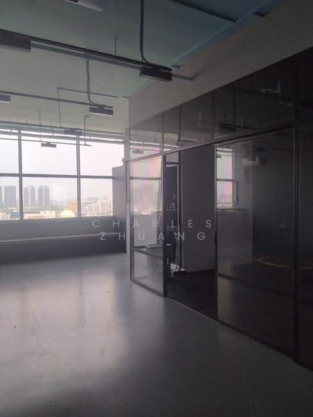 Wcega Tower, 21 Bukit Batok Crescent, Dairy Farm / Bukit Panjang / Choa Chu Kang, 1,076 sqft, Light Industrial (B1) For Rent, by Charles Zhuang, 500246571 - Interior - CommercialGuru.com.sg