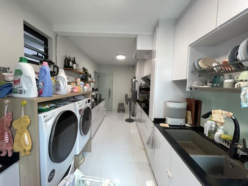 653 Senja Link, 653 Senja Link, Dairy Farm / Bukit Panjang / Choa Chu Kang, 4 Bedrooms, 1,399 sqft, HDB Flat For Sale, by Jane Li Feng, 500246572 - Kitchen - PropertyGuru.com.sg