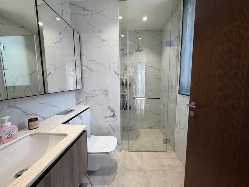Lattice One, 1 Seraya Crescent, Ang Mo Kio / Bishan / Thomson, 3 Bedrooms, 840 sqft, Condominium For Sale, by Leonard Choi, 500246578 - Bathroom - PropertyGuru.com.sg