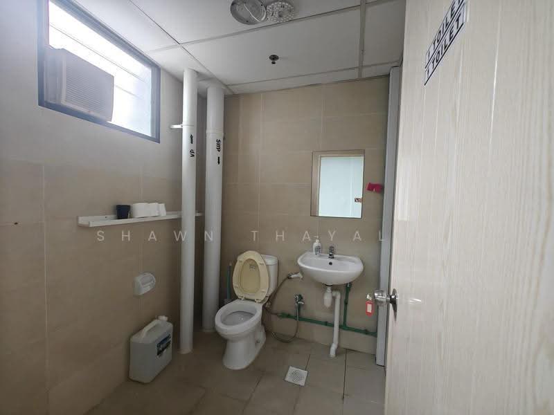 Oxley BizHub, 61 Ubi Road 1, Eunos / Geylang / Paya Lebar, 1,173 sqft, Light Industrial (B1) For Rent, by Shawn Thayalan, 500246581 - CommercialGuru.com.sg