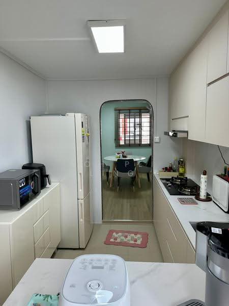 111 Ang Mo Kio Avenue 4, 111 Ang Mo Kio Avenue 4, Ang Mo Kio / Bishan / Thomson, Room Rental, 120 sqft, HDB Flat For Rent, by Goh Pei Ling, 500246599 - Kitchen - PropertyGuru.com.sg
