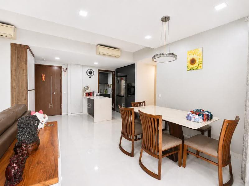 Ecopolitan, 128 Punggol Walk, Hougang / Punggol / Sengkang, 4 Bedrooms, 1,367 sqft, Condominium For Sale, by Howgene Leong, 500246601 - Living Room - PropertyGuru.com.sg
