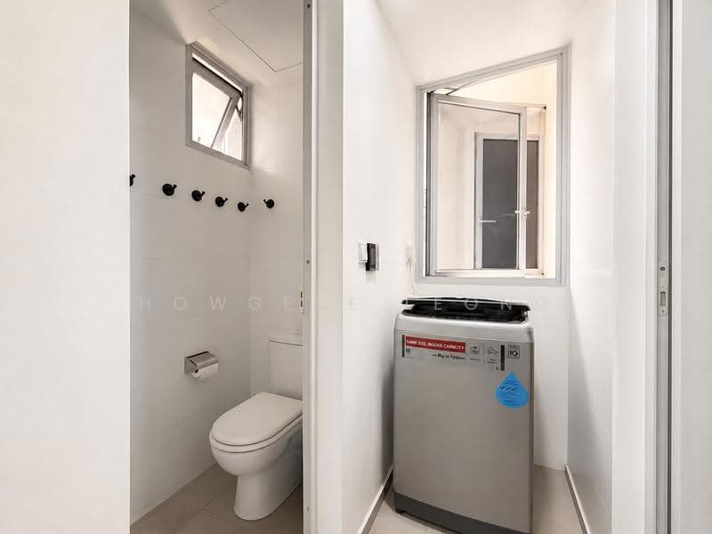 Ecopolitan, 128 Punggol Walk, Hougang / Punggol / Sengkang, 4 Bedrooms, 1,367 sqft, Condominium For Sale, by Howgene Leong, 500246601 - Bathroom - PropertyGuru.com.sg