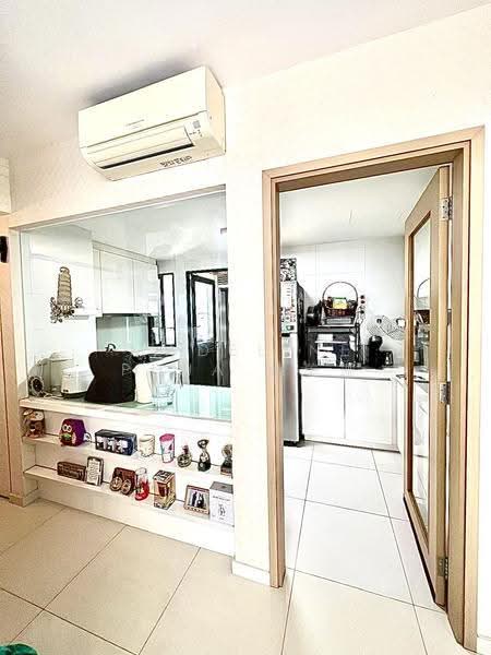 SkyPark Residences, 1 Sembawang Crescent, Sembawang / Yishun, 4 Bedrooms, 1,313 sqft, Executive Condominium For Sale, by Madeline Phua 潘美珊, 500246620 - Kitchen - PropertyGuru.com.sg