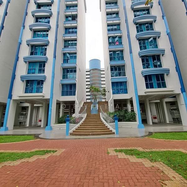 467B Admiralty Drive, 467B Admiralty Drive, Room Rental, 100 sqft, HDB Flat For Rent, by Joey Tan, 500246625 - Exterior - PropertyGuru.com.sg