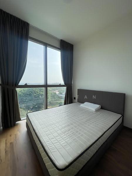 Coastline Residences, 9 Amber Road, 2 Bedrooms, 710 sqft, Condominium For Rent, by Emily Tan, 500246628 - Bedroom - PropertyGuru.com.sg