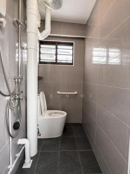 437 Yishun Avenue 6, 437 Yishun Avenue 6, Sembawang / Yishun, 3 Bedrooms, 904 sqft, HDB Flat For Sale, by Jason Ng, 500246641 - Bathroom - PropertyGuru.com.sg