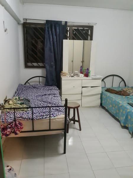 410 Bedok North Avenue 2, 410 Bedok North Avenue 2, 2 Bedrooms, 735 sqft, HDB Flat For Rent, by Raj ., 500246647 - Bedroom - PropertyGuru.com.sg