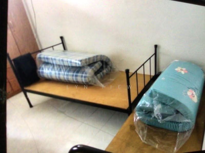 685 Race Course Road, 685 Race Course Road, Farrer Park / Serangoon Rd, Room Rental, 120 sqft, HDB Flat For Rent, by Lyn Tiew, 500246649 - Bedroom - PropertyGuru.com.sg