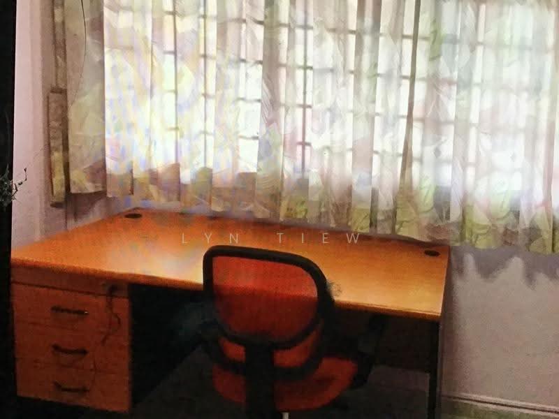 545 Serangoon North Avenue 3, 545 Serangoon North Avenue 3, Hougang / Punggol / Sengkang, Room Rental, 120 sqft, HDB Flat For Rent, by Lyn Tiew, 500246663 - Study - PropertyGuru.com.sg