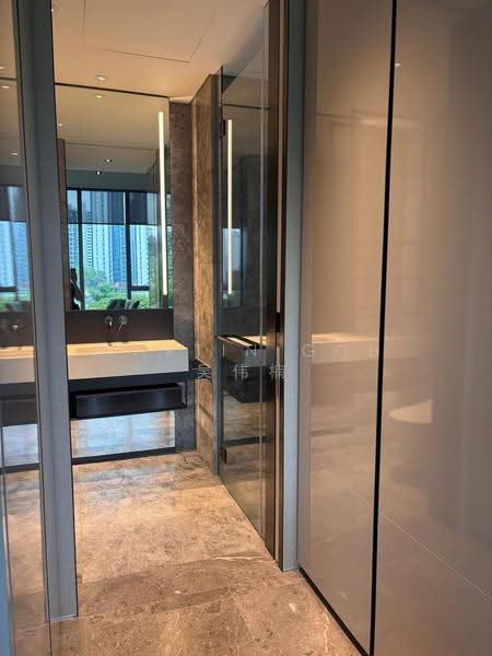 Cuscaden Reserve, 8 Cuscaden Road, Tanglin / Holland / Bukit Timah, 2 Bedrooms, 936 sqft, Condominium For Sale, by Martin Goh 吴伟楠, 500246664 - Bathroom - PropertyGuru.com.sg