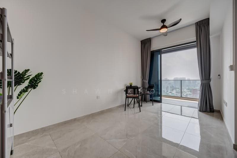 Stirling Residences, 23 Stirling Road, 2 Bedrooms, 689 sqft, Condominium For Sale, by Shawn Khoo, 500246666 - PropertyGuru.com.sg