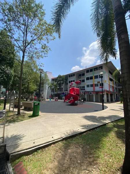 305 Ubi Avenue 1, 305 Ubi Avenue 1, Eunos / Geylang / Paya Lebar, 2 Bedrooms, 670 sqft, HDB Flat For Rent, by Toh Hong Chuah, 500246673 - Exterior - PropertyGuru.com.sg