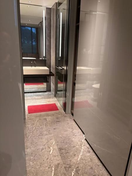 Cuscaden Reserve, 8 Cuscaden Road, Tanglin / Holland / Bukit Timah, 3 Bedrooms, 1,152 sqft, Condominium For Sale, by Martin Goh 吴伟楠, 500246674 - Bathroom - PropertyGuru.com.sg