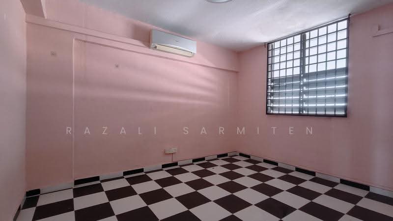 186 Boon Lay Avenue, 186 Boon Lay Avenue, Boon Lay / Jurong / Tuas, 2 Bedrooms, 635 sqft, HDB Flat For Sale, by Razali Sarmiten, 500246682 - Interior - PropertyGuru.com.sg