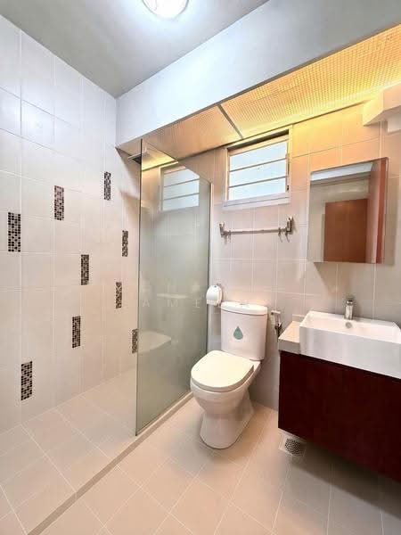 178B Rivervale Crescent, 178B Rivervale Crescent, Hougang / Punggol / Sengkang, 3 Bedrooms, 1,001 sqft, HDB Flat For Sale, by Mohamed Ameen, 500246685 - Bathroom - PropertyGuru.com.sg