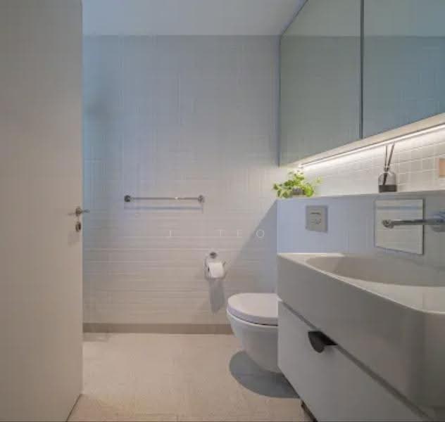Jui Residences, 1177 Serangoon Road, Balestier / Toa Payoh, 3 Bedrooms, 883 sqft, Condominium For Sale, by J. Teo, 500246687 - Bathroom - PropertyGuru.com.sg