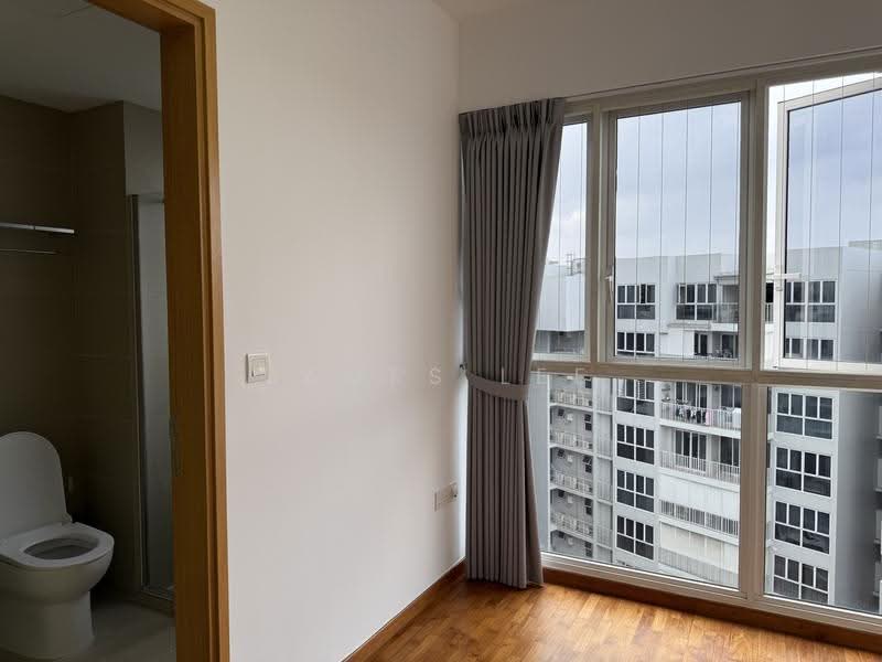 Forestville, 48 Woodlands Drive 16, Admiralty / Woodlands, 5 Bedrooms, 2,377 sqft, Condominium For Rent, by James Lee, 500246694 - Bathroom - PropertyGuru.com.sg
