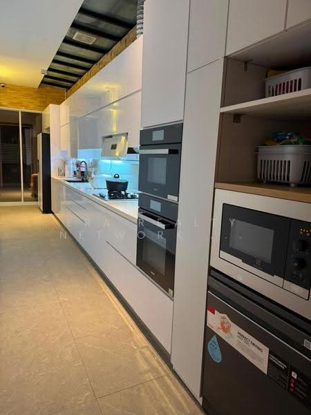 Kerong Lane, Kerong Lane, Kerong Walk, Wak Hassan, Penaga Place, Inggu Road, Sembawang / Yishun, 8 Bedrooms, 6,800 sqft, Corner Terrace For Sale, by MELISSA YEO, 500246701 - Kitchen - PropertyGuru.com.sg
