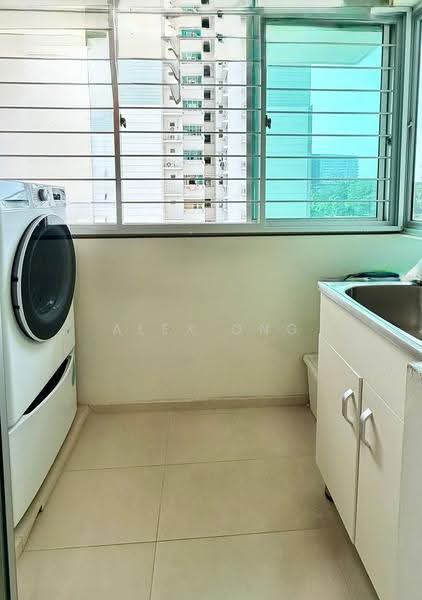 22 Ghim Moh Link, 22 Ghim Moh Link, 2 Bedrooms, 936 sqft, HDB Flat For Sale, by Alex Ong, 500246706 - Back Yard - PropertyGuru.com.sg