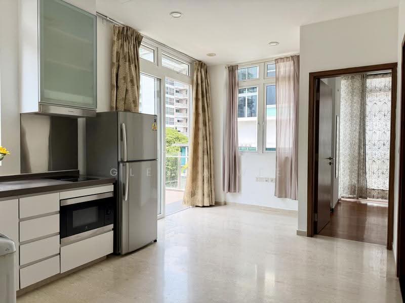 Ocean Front Suites, 173 Jalan Loyang Besar, Changi Airport / Changi Village, 1 Bedroom, 560 sqft, Condominium For Sale, by Glenda Wee, 500246717 - Kitchen - PropertyGuru.com.sg