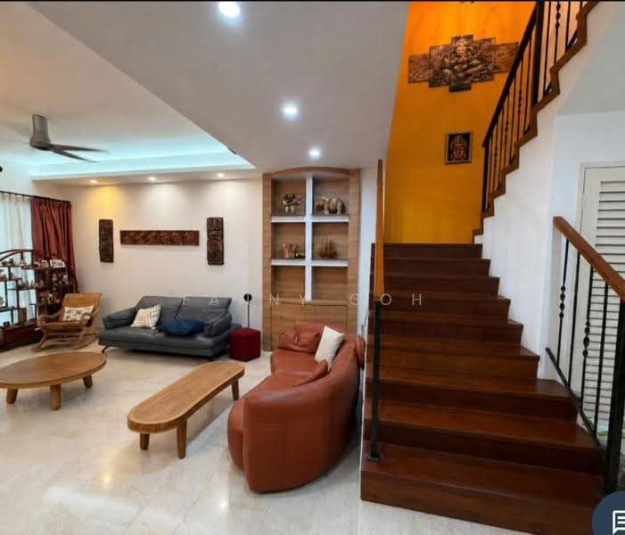 Jelita Holland Henry Pk Pri, , 3 Bedrooms, 2,700 sqft, Terraced House For Sale, by Fanny Goh, 500246719 - Living Room - PropertyGuru.com.sg