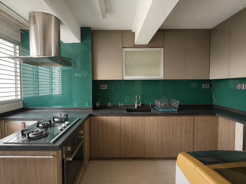 2 Tanjong Pagar Plaza, 2 Tanjong Pagar Plaza, 2 Bedrooms, 635 sqft, HDB Flat For Sale, by Sarah Lim, 500246726 - Kitchen - PropertyGuru.com.sg