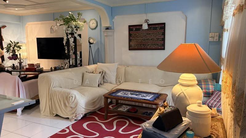 639 Choa Chu Kang Street 64, 639 Choa Chu Kang Street 64, Dairy Farm / Bukit Panjang / Choa Chu Kang, 4 Bedrooms, 1,323 sqft, HDB Flat For Sale, by David Teo, 500246729 - Living Room - PropertyGuru.com.sg