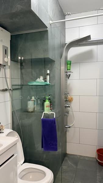 639 Choa Chu Kang Street 64, 639 Choa Chu Kang Street 64, Dairy Farm / Bukit Panjang / Choa Chu Kang, 4 Bedrooms, 1,323 sqft, HDB Flat For Sale, by David Teo, 500246729 - Bathroom - PropertyGuru.com.sg