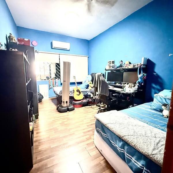 Pasir Ris Beach Park, 72 Pasir Ris Terrace, Pasir Ris / Tampines, 4 Bedrooms, 2,922 sqft, Terraced House For Sale, by Hui See Tan 陈慧思, 500246734 - Bedroom - PropertyGuru.com.sg